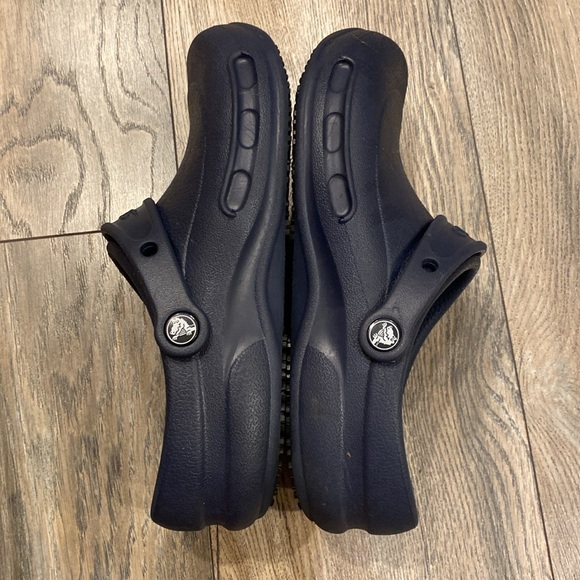 CROCS Bistro 7M 9W - Picture 2 of 7